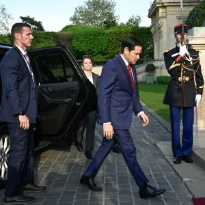 Trump Administration Bolsters Putin With Hint of Abandoning Ukraine Talks